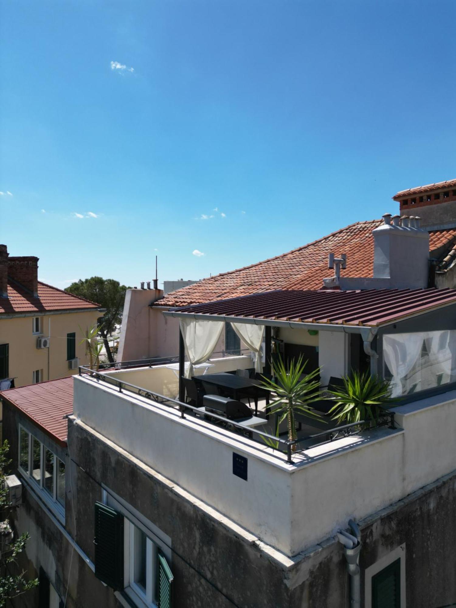 Prime Location Penthouse Apt With A Large Terrace Split Zewnętrze zdjęcie